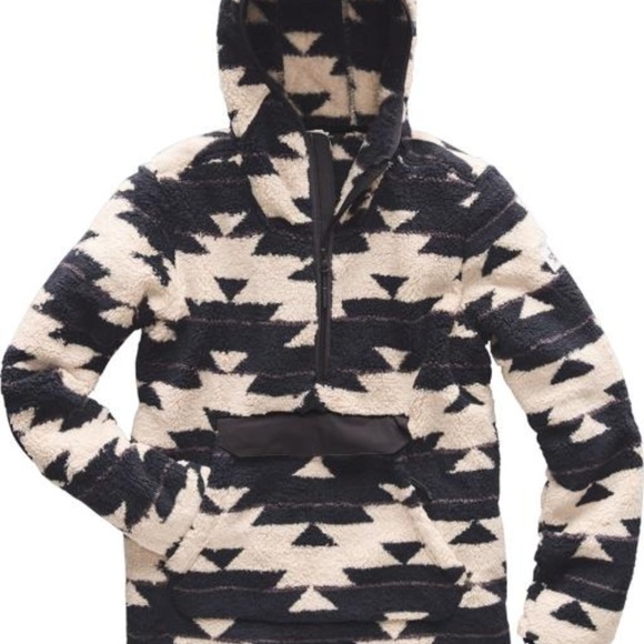 The North Face Tops - NEW The North Face Women's Campshire Hoodie XS